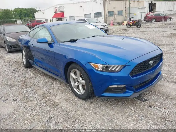 1FA6P8AM7H5275715 2017 FORD MUSTANG - Image 1