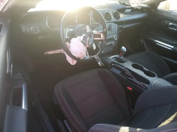 1FA6P8AM7H5287072 2017 FORD MUSTANG - Image 8