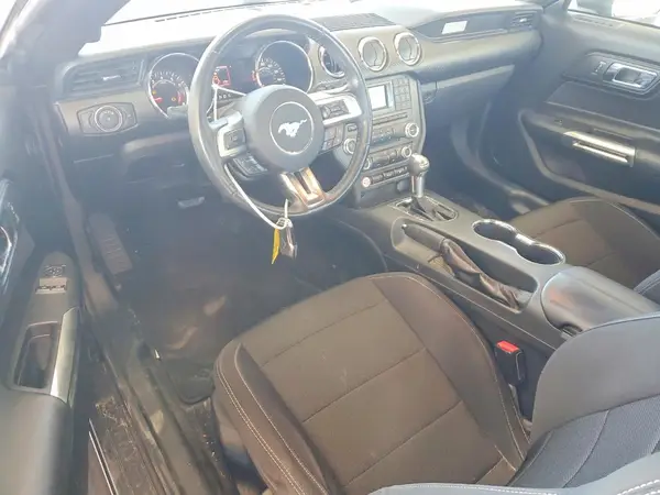 1FA6P8AM7H5289324 2017 FORD MUSTANG - Image 8