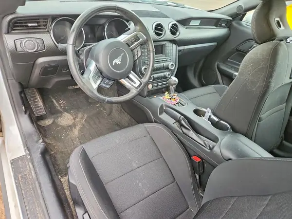 1FA6P8AM7H5342880 2017 FORD MUSTANG - Image 8