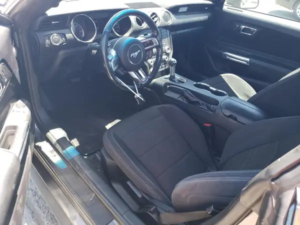 1FA6P8AM7H5346590 2017 FORD MUSTANG - Image 8