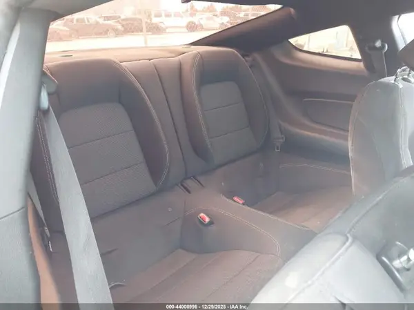 1FA6P8AM8G5208880 2016 FORD MUSTANG - Image 8