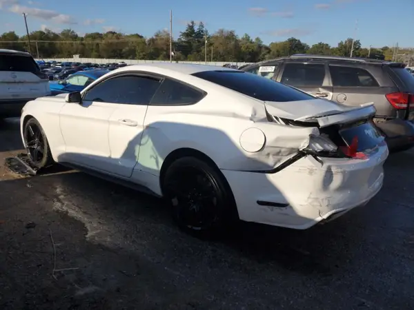 1FA6P8AM8G5306050 2016 FORD MUSTANG - Image 2