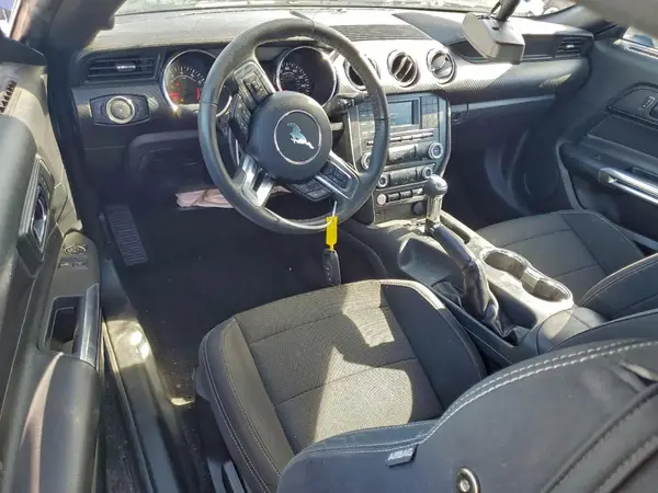 1FA6P8AM8H5213871 2017 FORD MUSTANG - Image 8