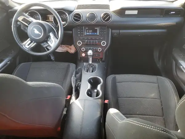 1FA6P8AM8H5225437 2017 FORD MUSTANG - Image 8