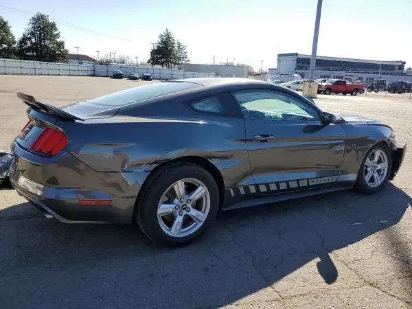 1FA6P8AM8H5249432 2017 FORD MUSTANG - Image 1