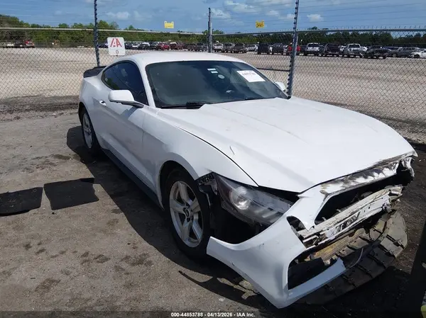 1FA6P8AM8H5270023 2017 FORD MUSTANG - Image 1