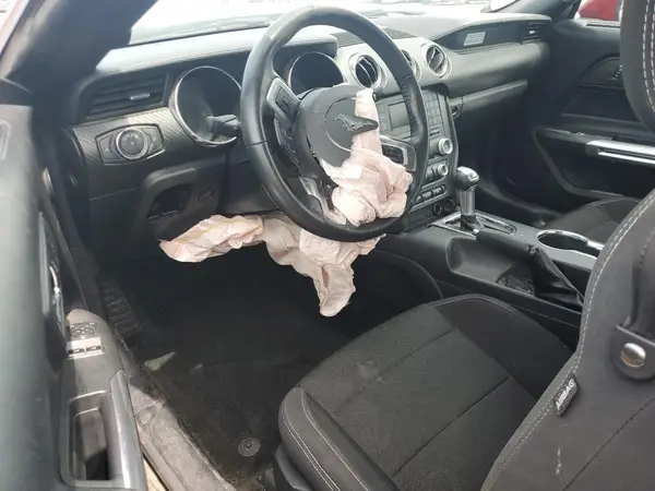 1FA6P8AM8H5329586 2017 FORD MUSTANG - Image 8