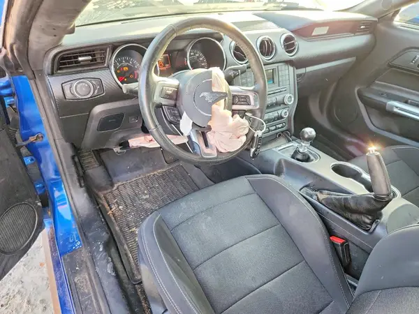1FA6P8AM8H5333105 2017 FORD MUSTANG - Image 8
