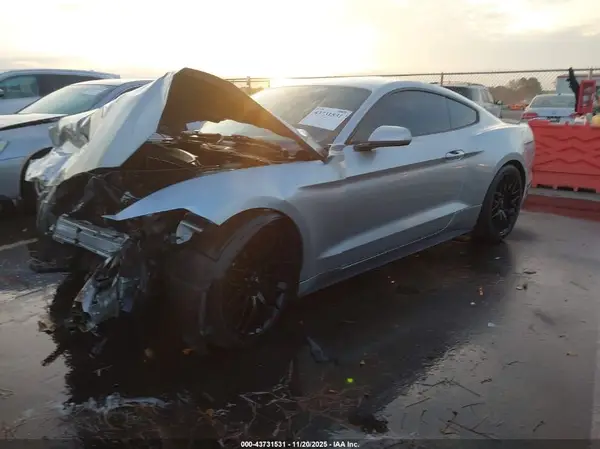 1FA6P8AM9G5218950 2016 FORD MUSTANG - Image 2