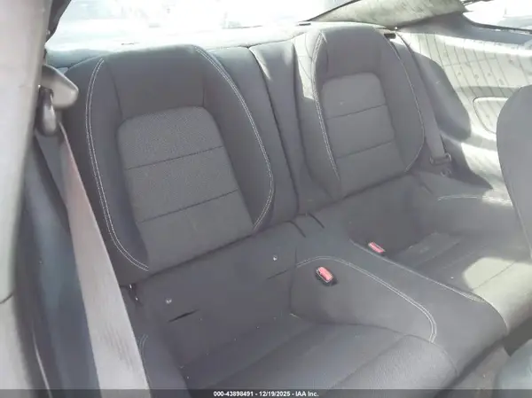 1FA6P8AM9G5273172 2016 FORD MUSTANG - Image 8