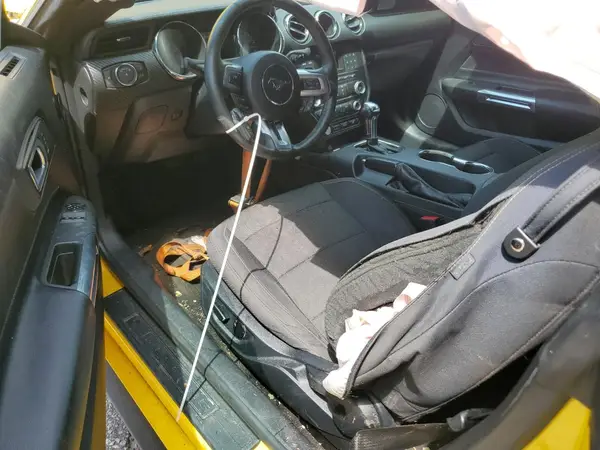 1FA6P8AM9G5282065 2016 FORD MUSTANG - Image 8
