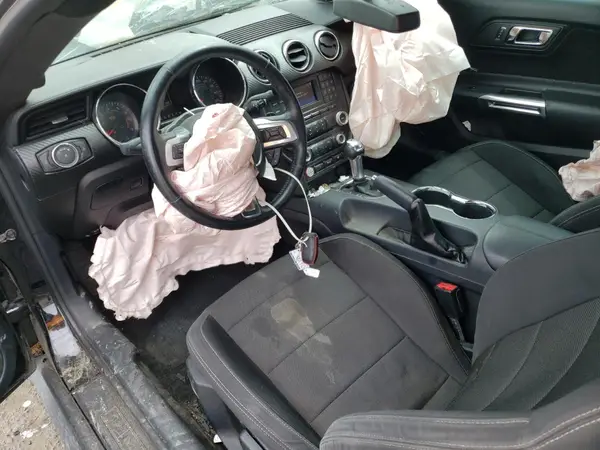 1FA6P8AM9G5303609 2016 FORD MUSTANG - Image 8