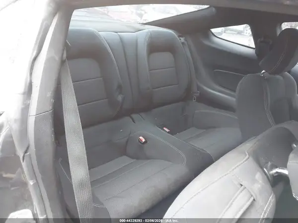 1FA6P8AM9H5201910 2017 FORD MUSTANG - Image 8