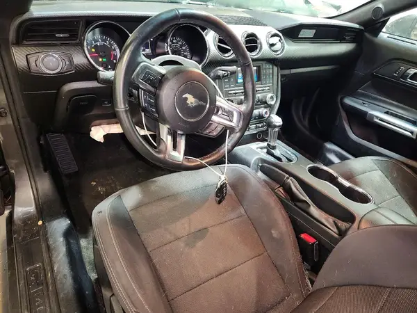 1FA6P8AM9H5236916 2017 FORD MUSTANG - Image 8