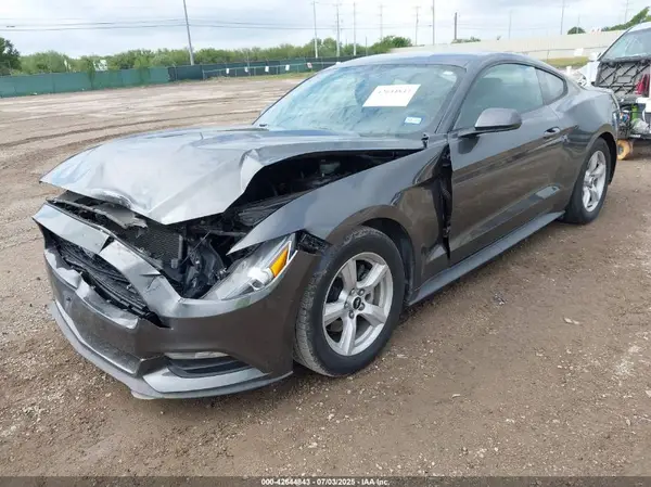 1FA6P8AM9H5275960 2017 FORD MUSTANG - Image 2