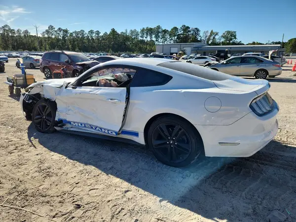 1FA6P8AMXG5224224 2016 FORD MUSTANG - Image 2