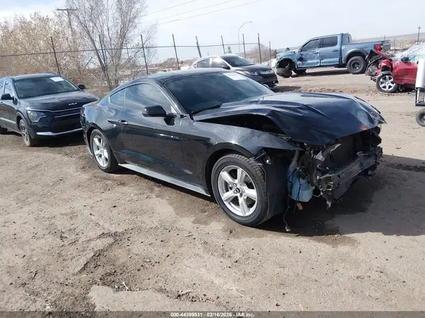 1FA6P8AMXG5238706 2016 FORD MUSTANG - Image 1
