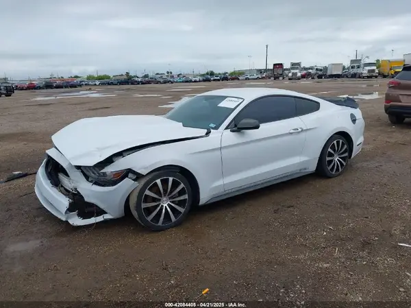 1FA6P8AMXG5302887 2016 FORD MUSTANG - Image 2