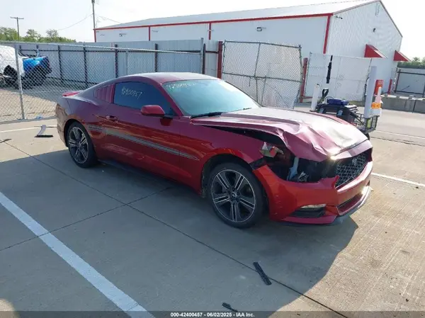 1FA6P8AMXH5226346 2017 FORD MUSTANG - Image 1