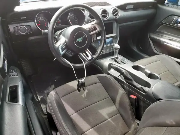 1FA6P8AMXH5247505 2017 FORD MUSTANG - Image 8