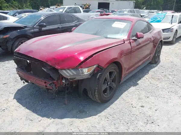 1FA6P8AMXH5316709 2017 FORD MUSTANG - Image 2