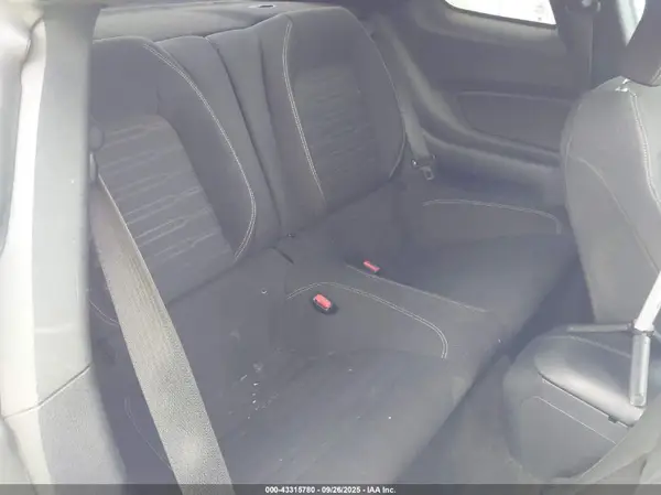 1FA6P8CF0G5260941 2016 FORD MUSTANG - Image 8
