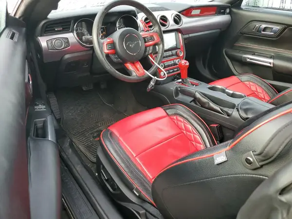 1FA6P8CF0H5271746 2017 FORD MUSTANG - Image 8