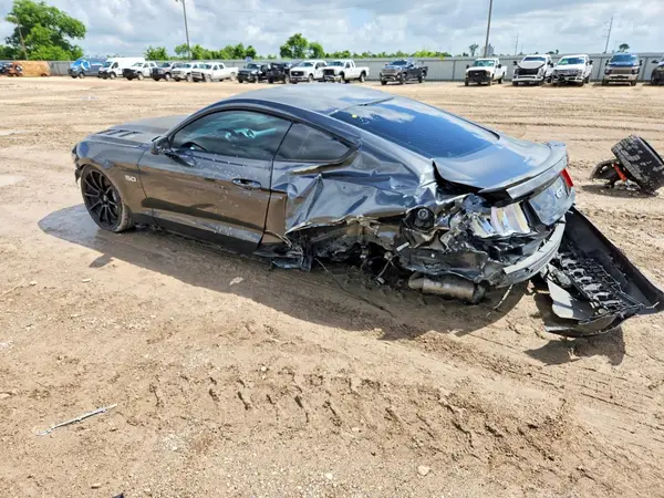 1FA6P8CF0H5277319 2017 FORD MUSTANG - Image 2