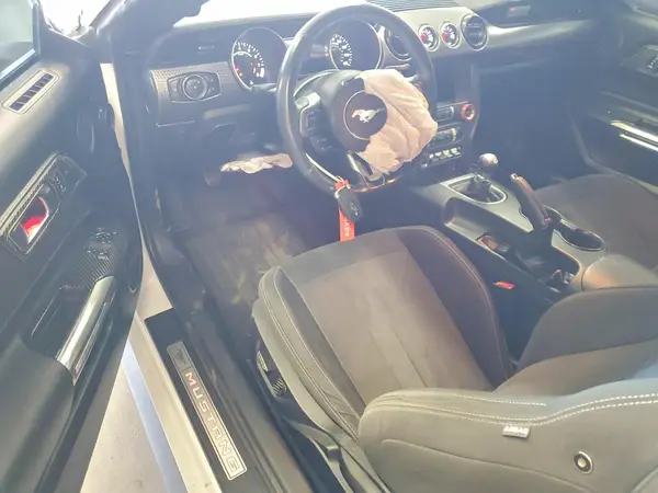 1FA6P8CF0J5105054 2018 FORD MUSTANG - Image 8
