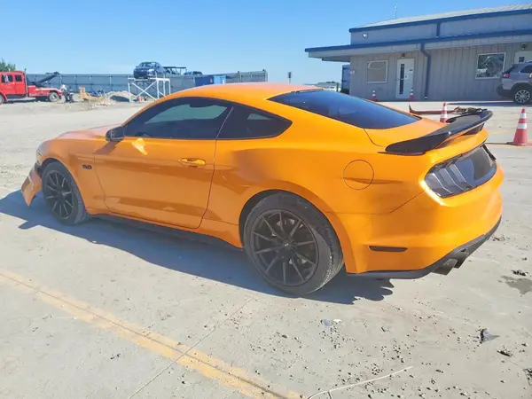 1FA6P8CF0J5110383 2018 FORD MUSTANG - Image 2
