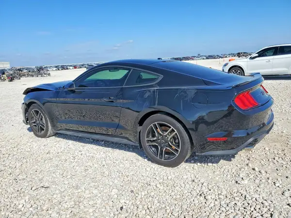 1FA6P8CF0J5128835 2018 FORD MUSTANG - Image 2