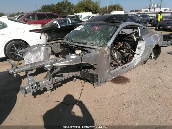 1FA6P8CF0J5136594 2018 FORD MUSTANG - Image 2