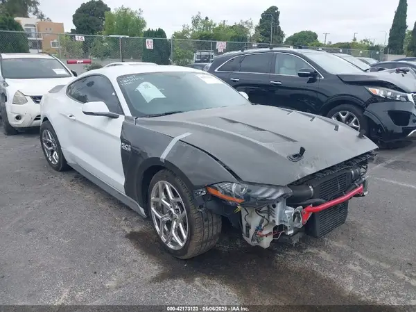 1FA6P8CF0J5143769 2018 FORD MUSTANG - Image 1