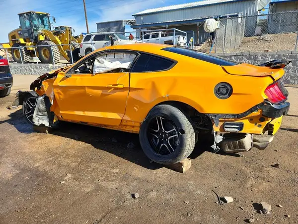 1FA6P8CF0J5157204 2018 FORD MUSTANG - Image 2