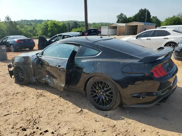 1FA6P8CF0K5132031 2019 FORD MUSTANG - Image 2