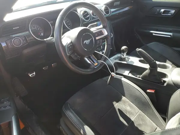 1FA6P8CF0K5137987 2019 FORD MUSTANG - Image 8