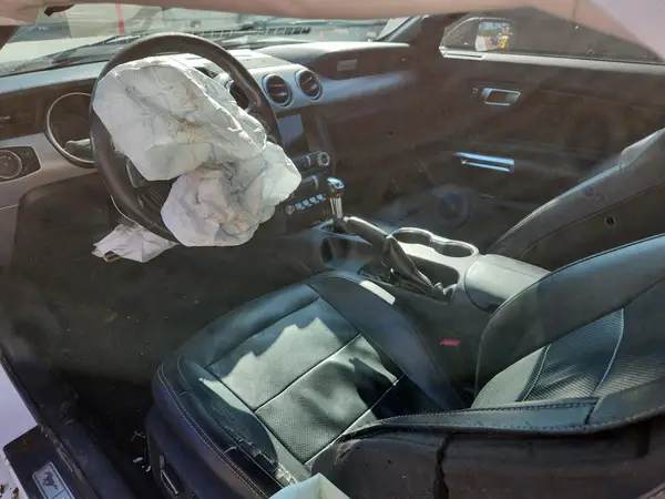 1FA6P8CF0K5151663 2019 FORD MUSTANG - Image 8