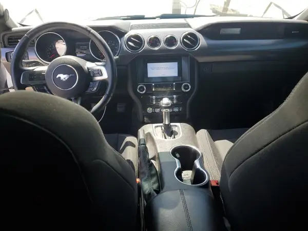 1FA6P8CF0K5166163 2019 FORD MUSTANG - Image 8