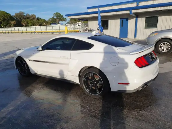 1FA6P8CF0L5159456 2020 FORD MUSTANG - Image 2