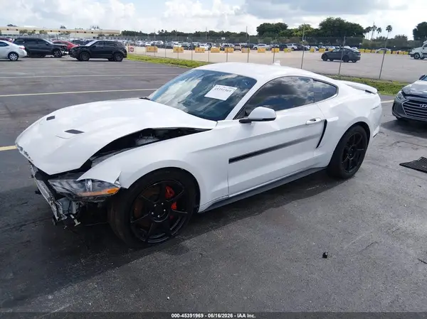 1FA6P8CF0L5190755 2020 FORD MUSTANG - Image 2