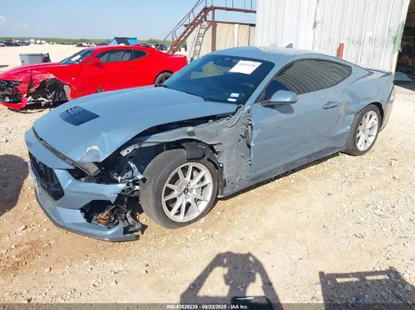 1FA6P8CF0R5408086 2024 FORD MUSTANG - Image 2