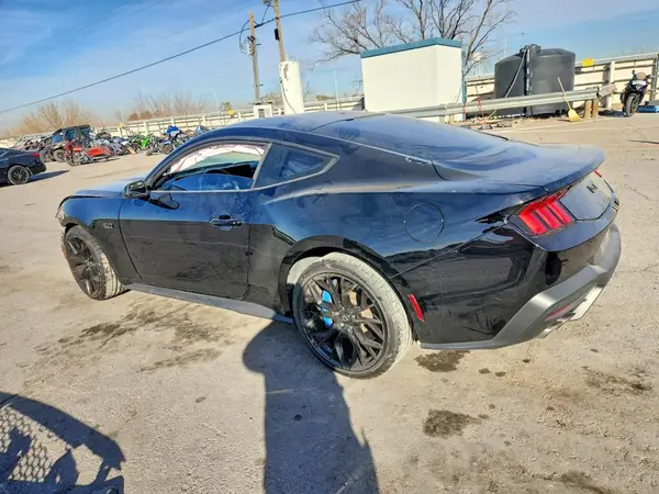 1FA6P8CF0R5418410 2024 FORD MUSTANG - Image 2
