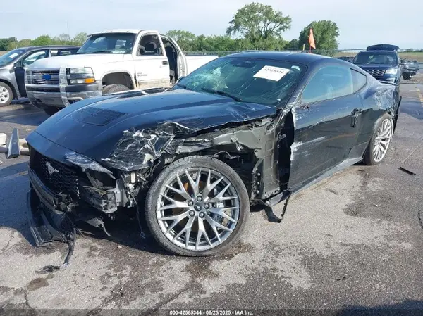 1FA6P8CF0S5403461 2025 FORD MUSTANG - Image 2