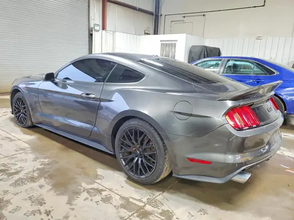 1FA6P8CF1G5306440 2016 FORD MUSTANG - Image 2