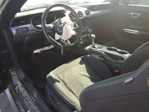 1FA6P8CF1H5208218 2017 FORD MUSTANG - Image 8