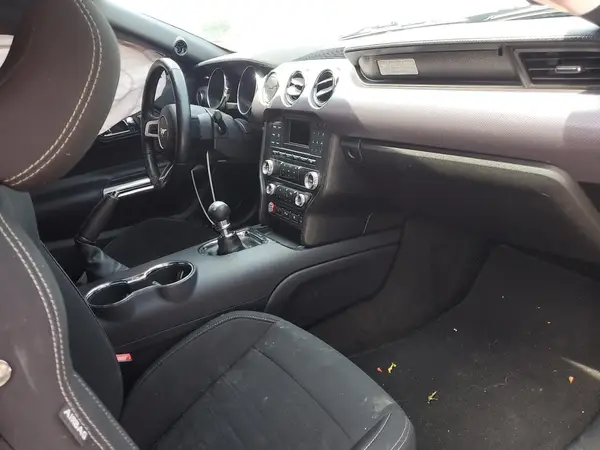 1FA6P8CF1H5263462 2017 FORD MUSTANG - Image 8