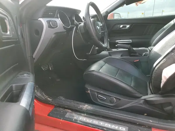 1FA6P8CF1H5319870 2017 FORD MUSTANG - Image 8