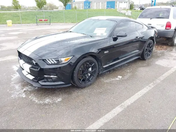 1FA6P8CF1H5333638 2017 FORD MUSTANG - Image 2