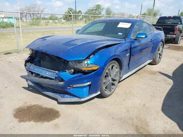 1FA6P8CF1J5103927 2018 FORD MUSTANG - Image 2